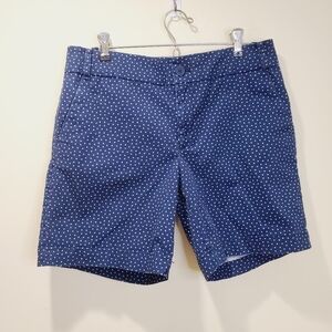 Chaps women's Casual  short 96% cotton Size 6